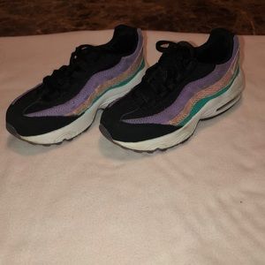 Girl Nike Airmax 95